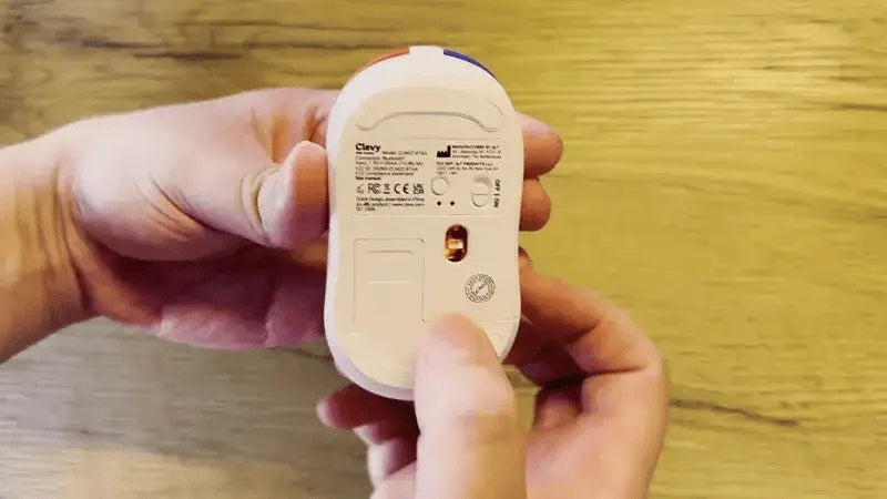 Clevy Kids Mouse 2 - USB or Bluetooth - Bridges Canada